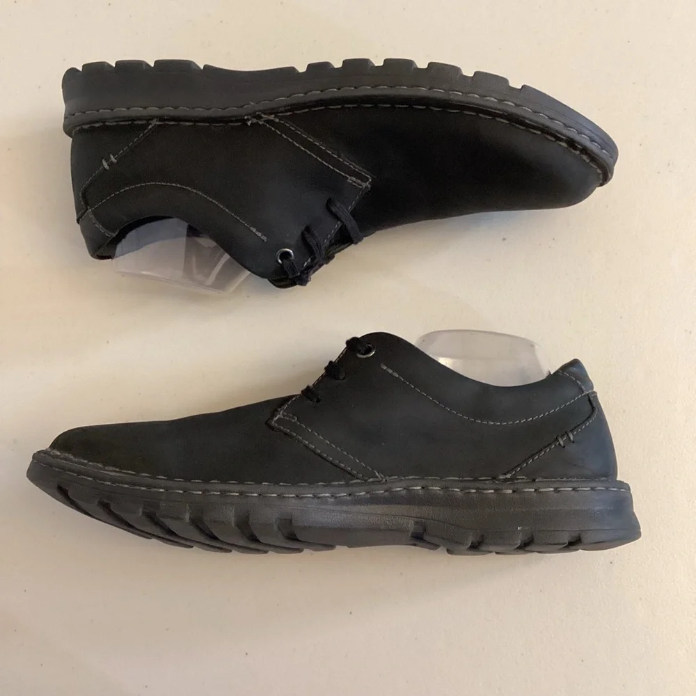 Clarks 11W Men’s Oxfords Lace Up Classic Black Comfort Shoes Wide Casual Work